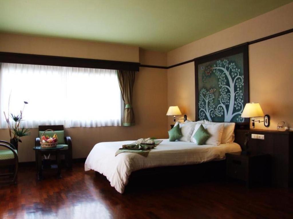 Sarita Cha Let And Spa Jomtien Beach Exteriör bild